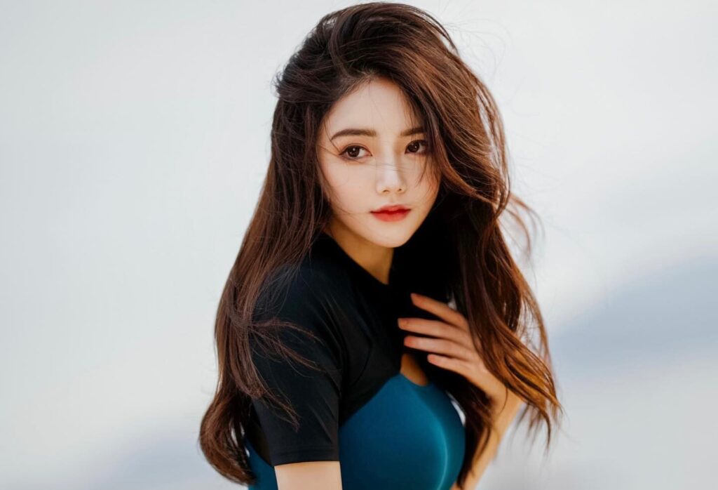 Chinese Girls: Discover Pretty Chinese Women Online