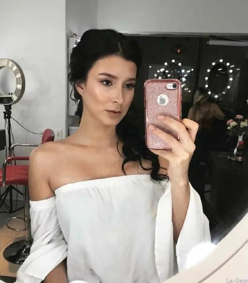 Carolina Profile image 3