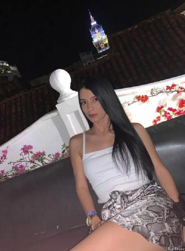 Carolina Profile image 6