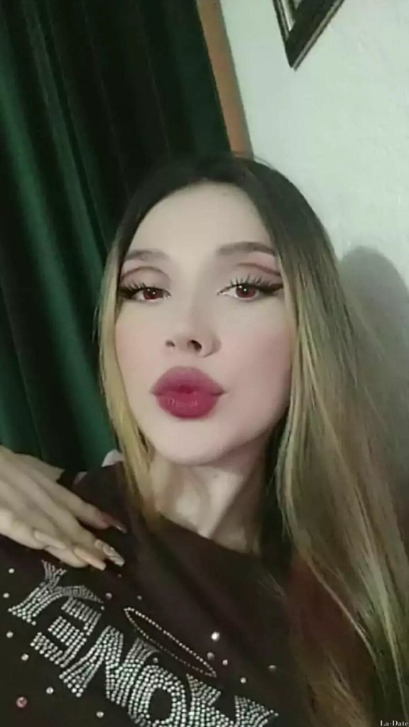 Monica Profile image 4