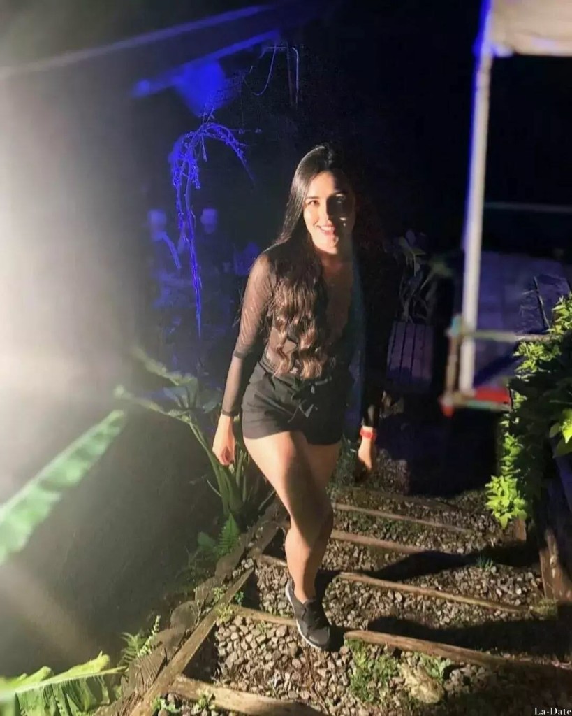 Alejandra Profile image 1