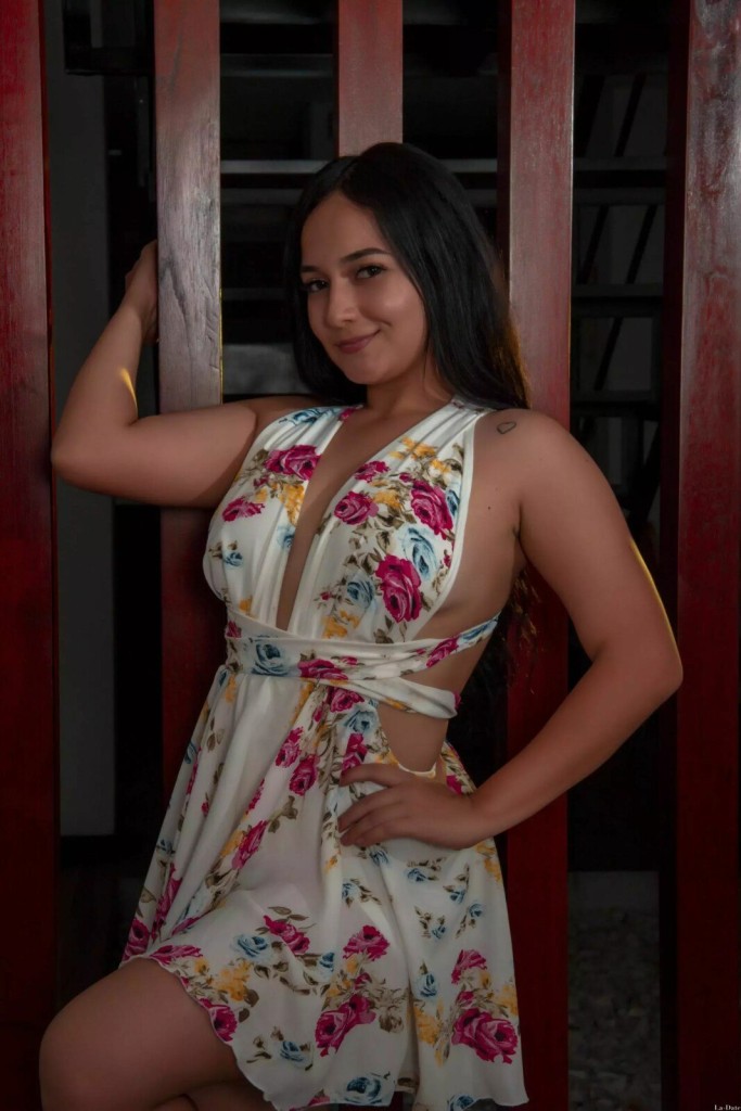 Adriana Profile image 4