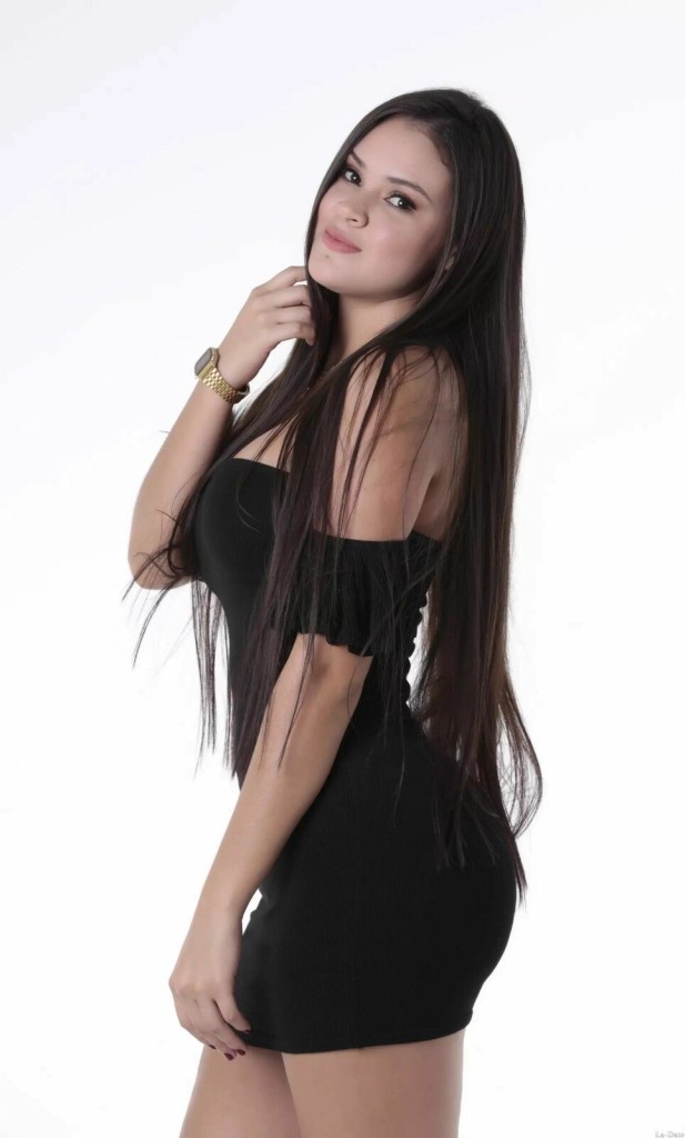 Carolina Profile image 1