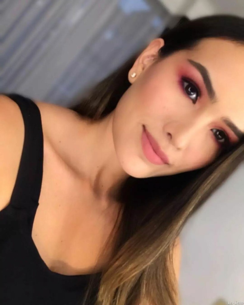 Cecilia Profile image 2