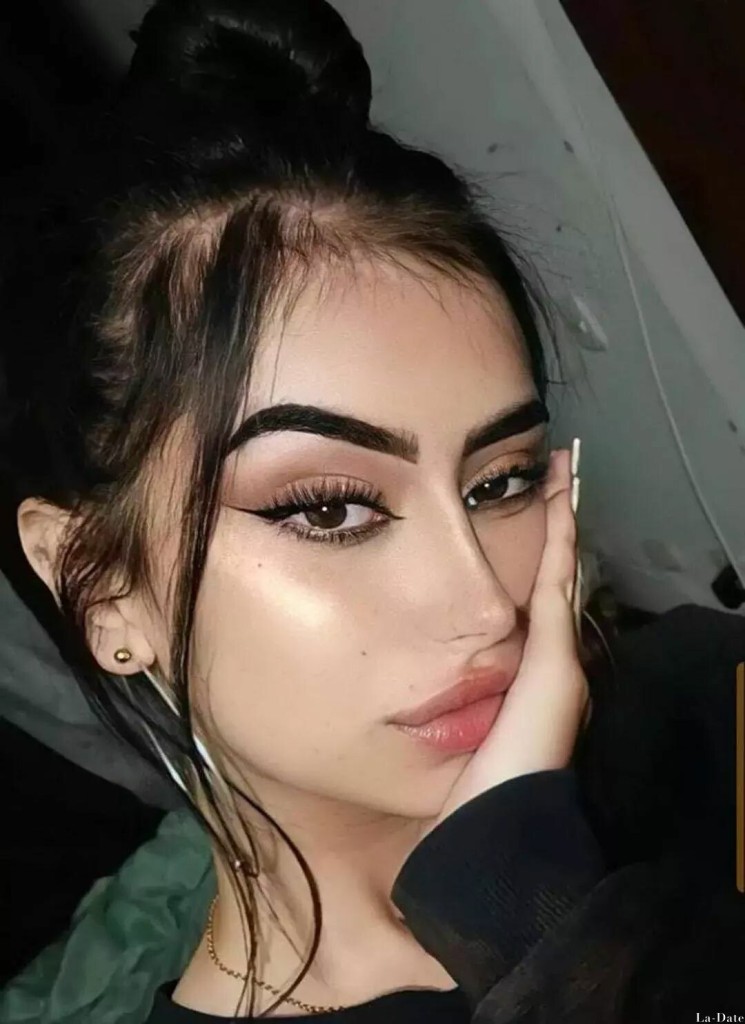 Valentina Profile image 1