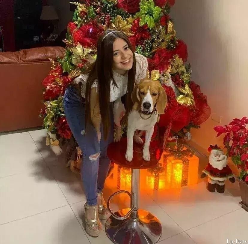 Estefany Katherine Profile image 1