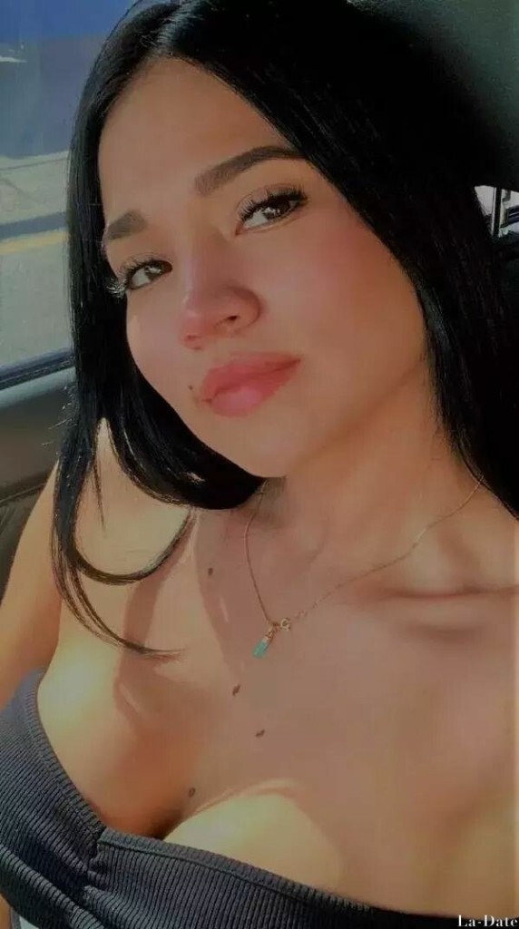 Cindy Profile image 6
