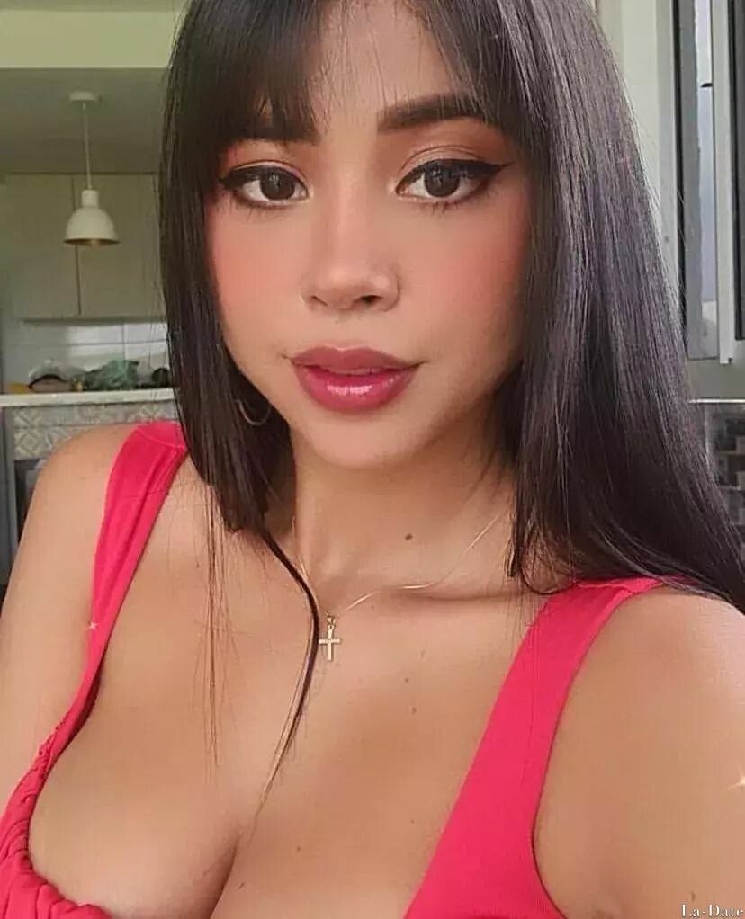 Kelly Profile image 2