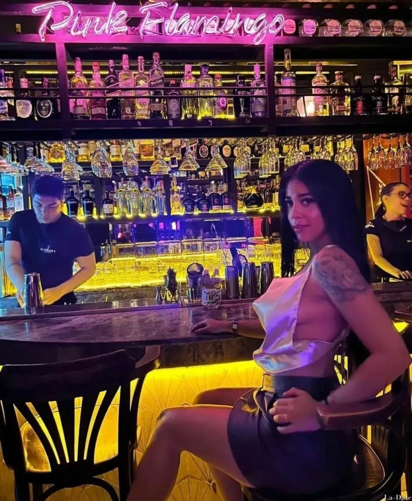 Kelly Profile image 1