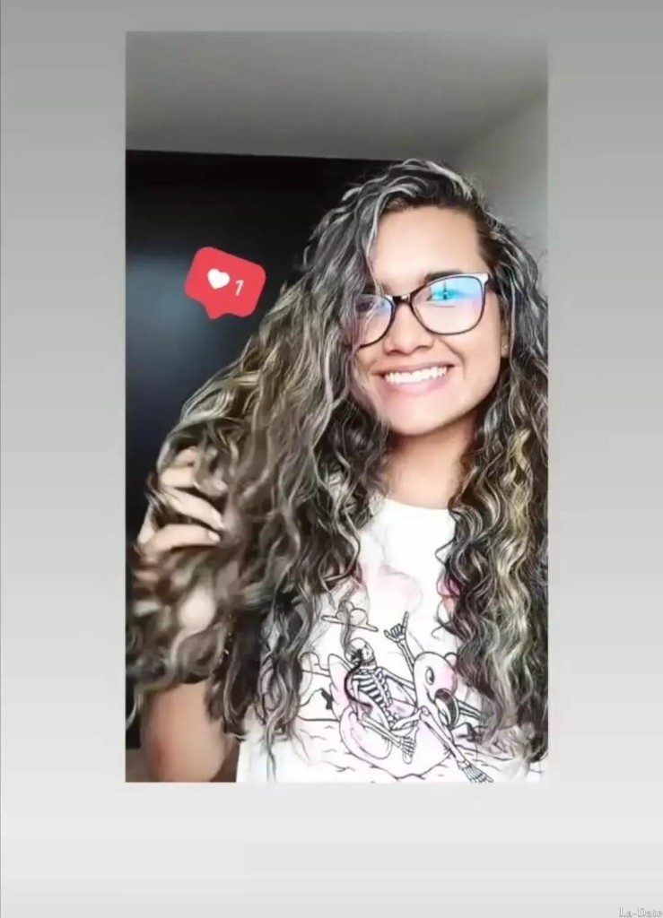 Alejandra Profile image 4