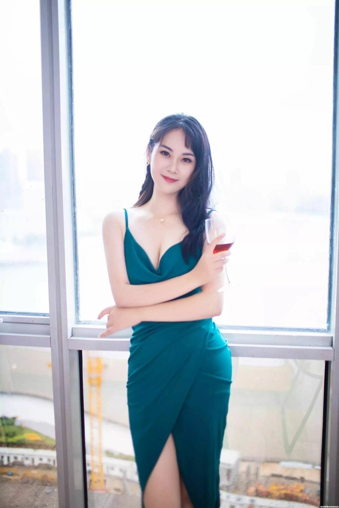 Betty Profile image 5