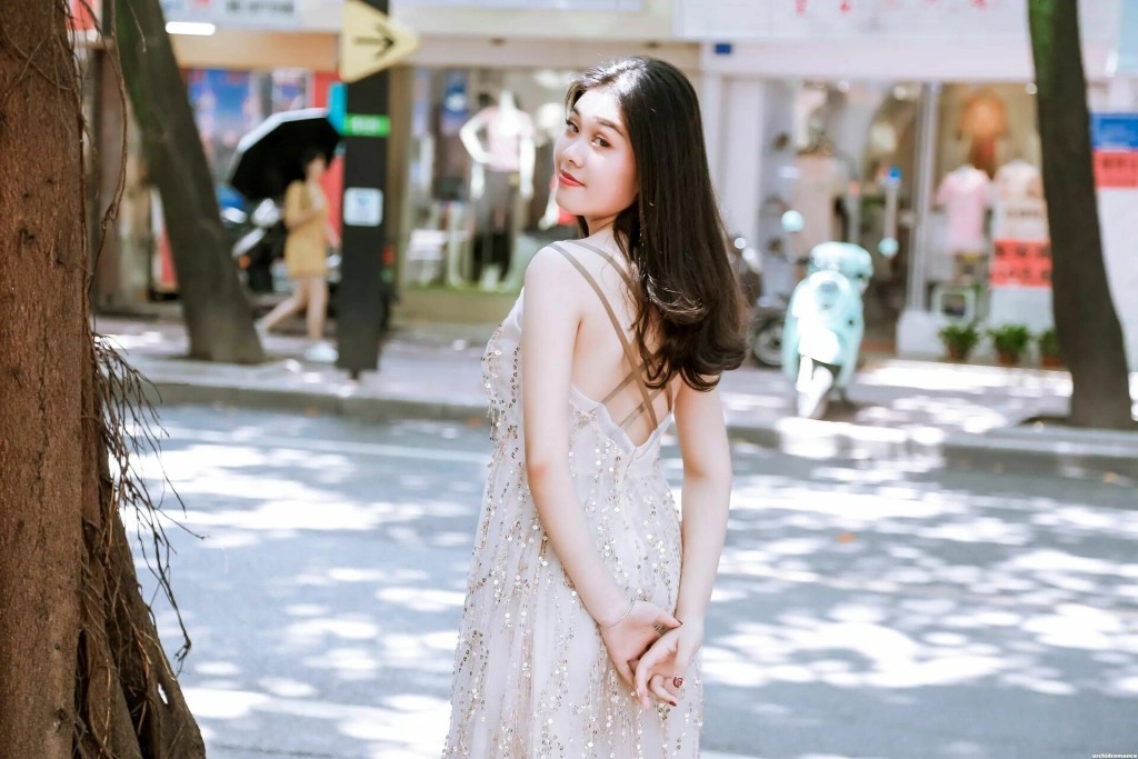 Mamie Profile image 2