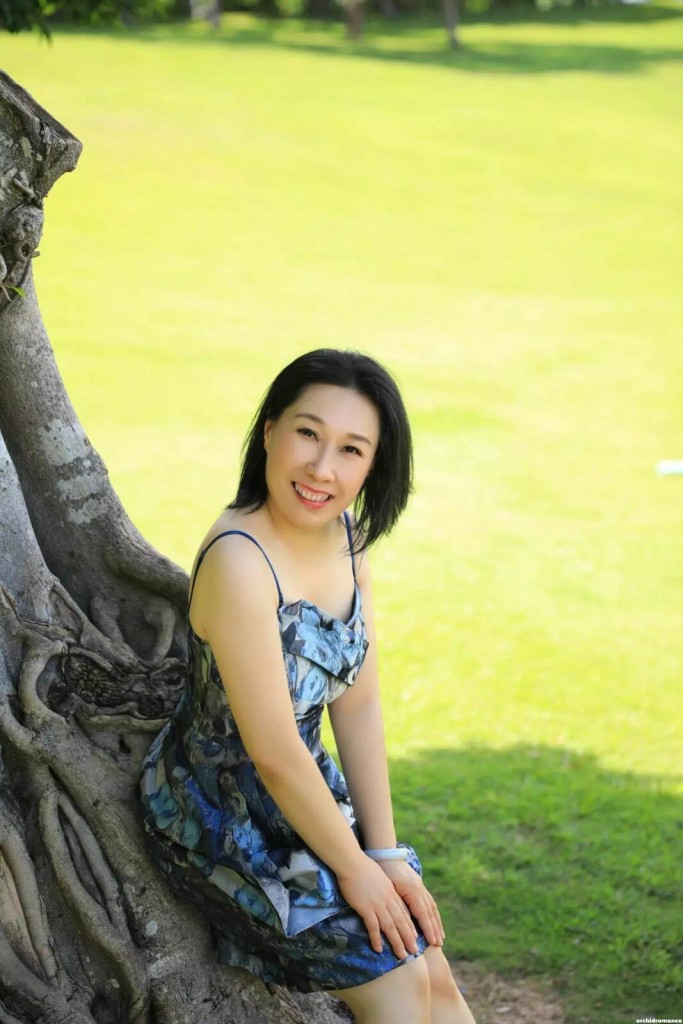 YanFengQun Profile image 1