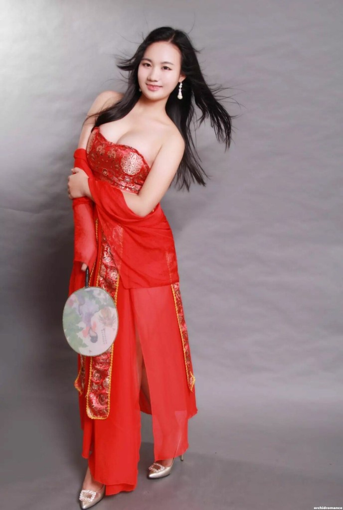 Aiping Profile image 1