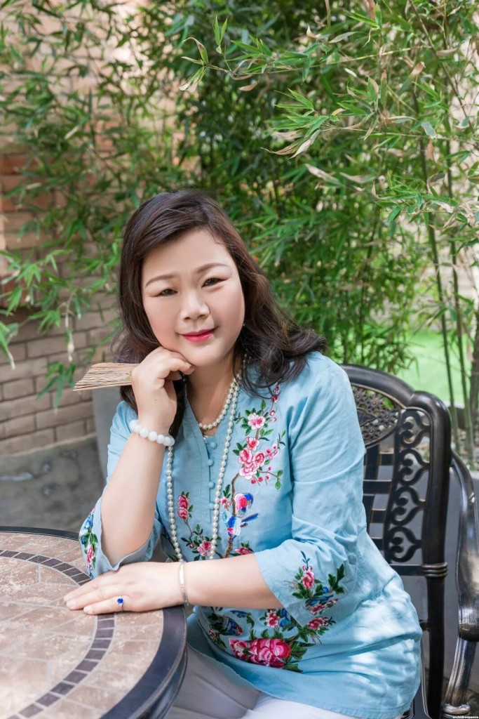 QingQing Profile image 1